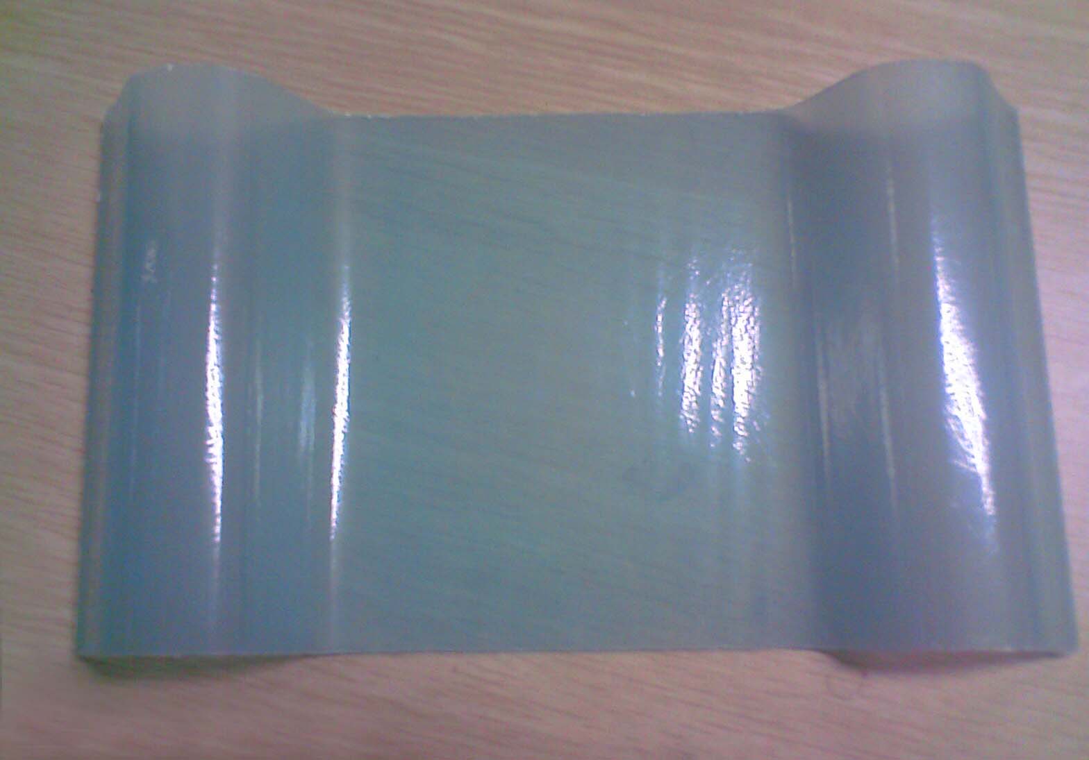 不能用不相容的清洁剂清洗板材