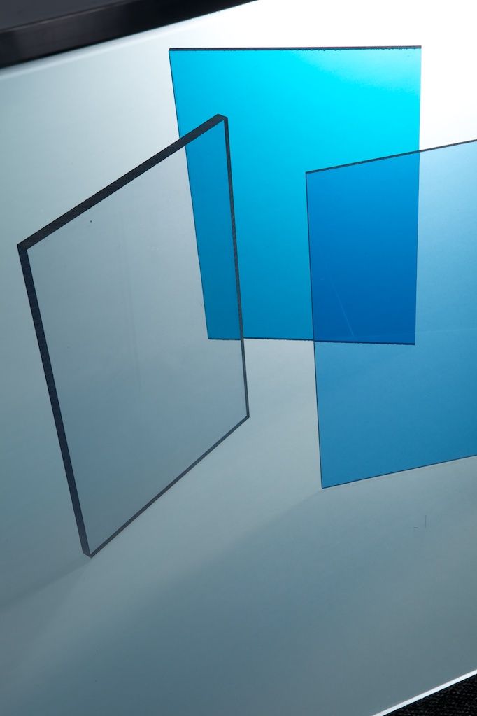 耐力板的各项防老化技巧