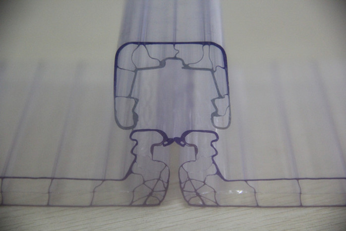 u型锁扣阳光板如何来安装