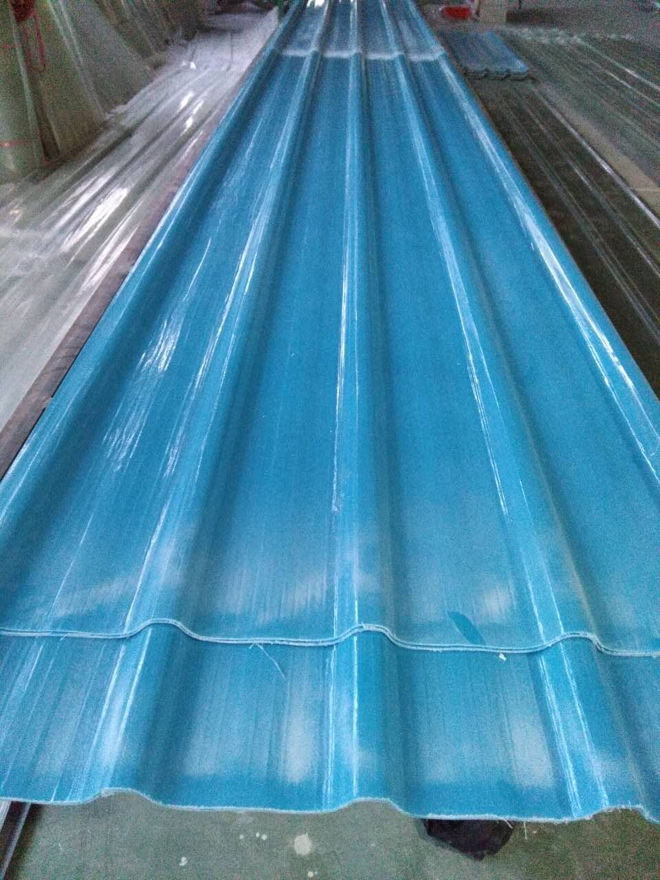 采光板在折弯和成型方面的不同