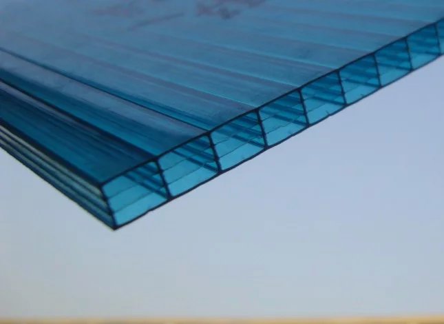 雨棚选用PC阳光板好、还是用耐力板好？